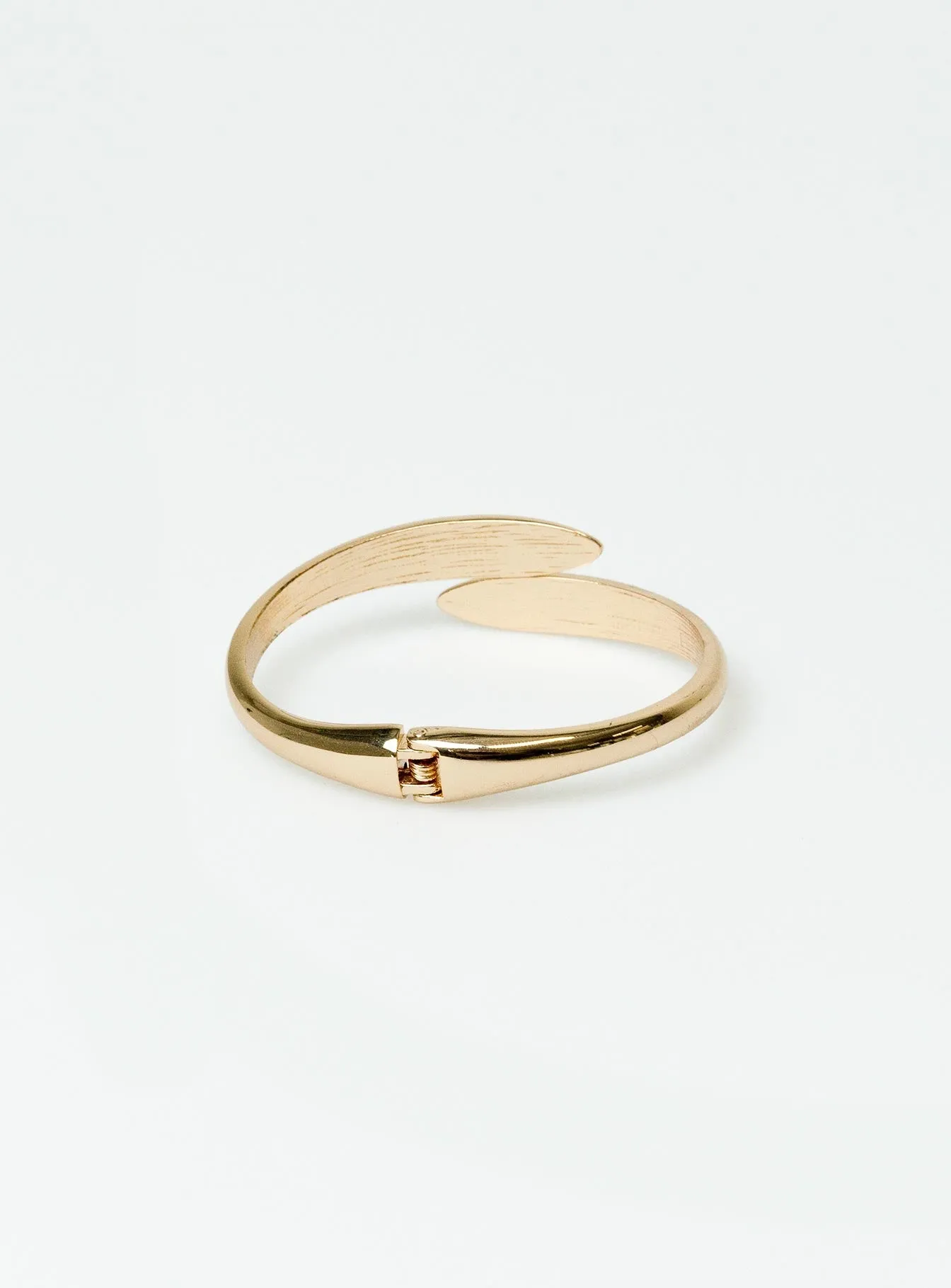 Barberry Cuff Gold