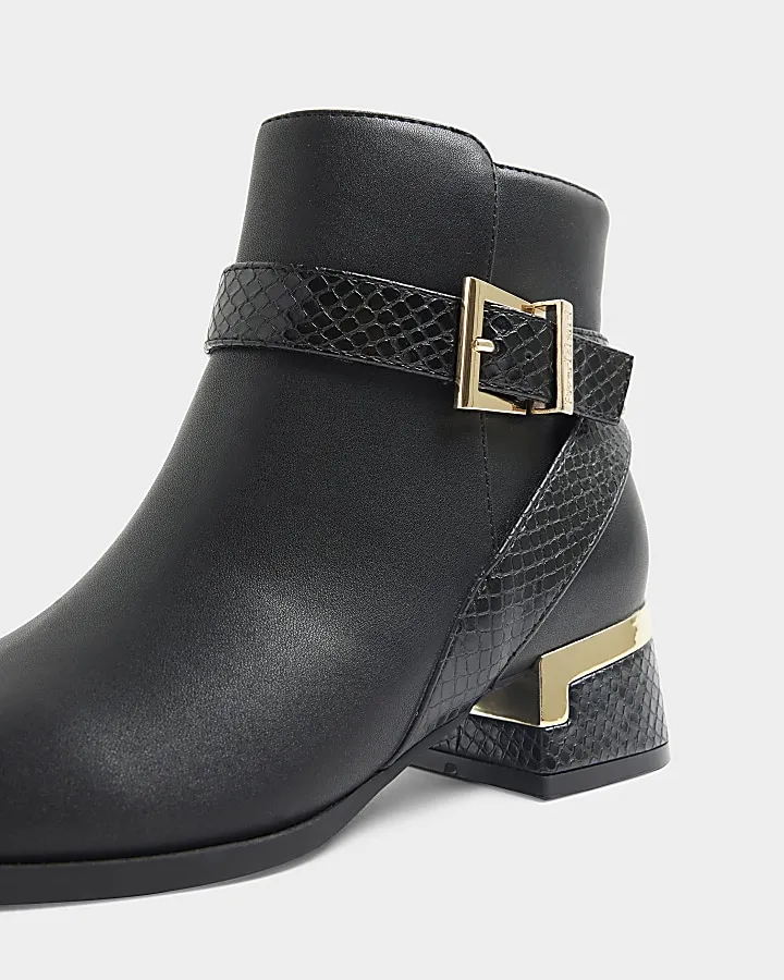 Girls buckle detail heeled boots