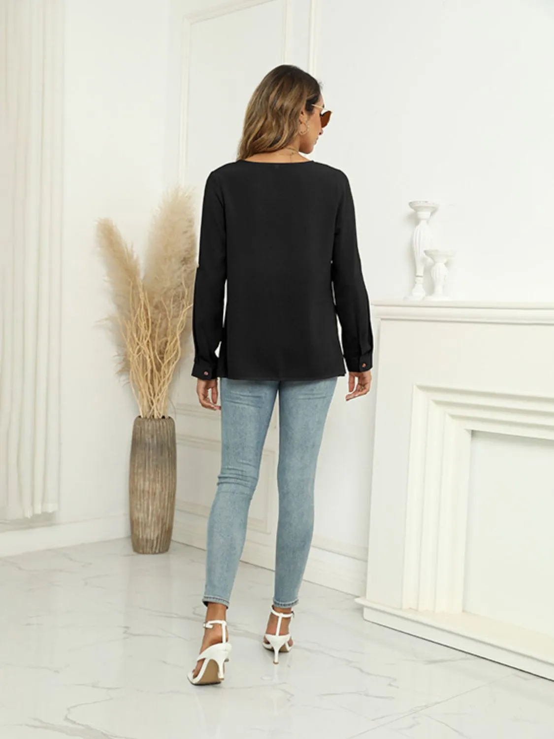 Roll-Tap Long Sleeve V-Neck Buttoned Blouse