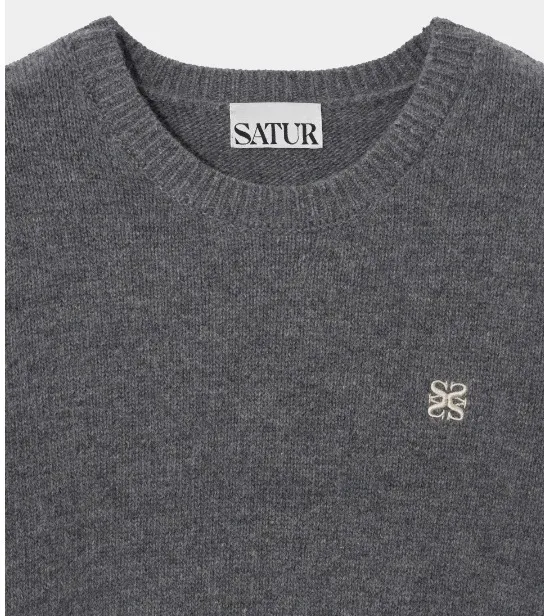 SATUR  |Wool Nylon Logo V-neck & Crew neck