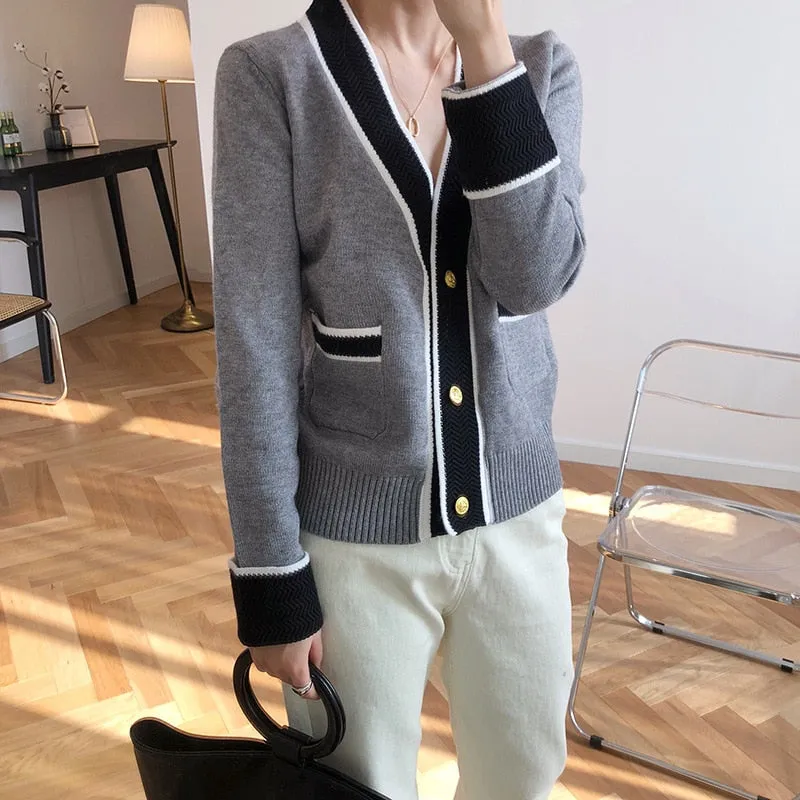 Women V-Neck Long Sleeve Poncho Vintage Button Knit Cardigans Cropped Coat Sweater Tops Outfits