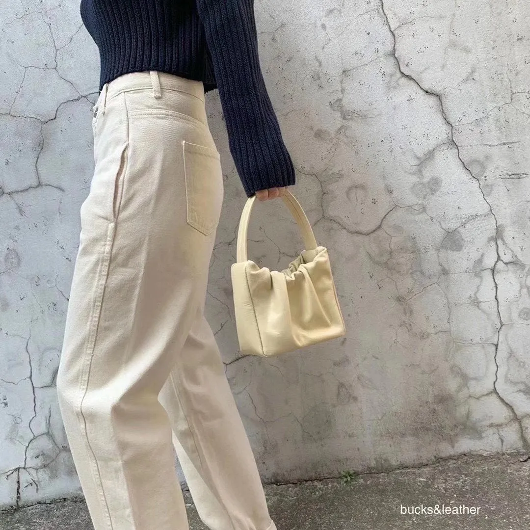WS2023APR270 (Ivory)